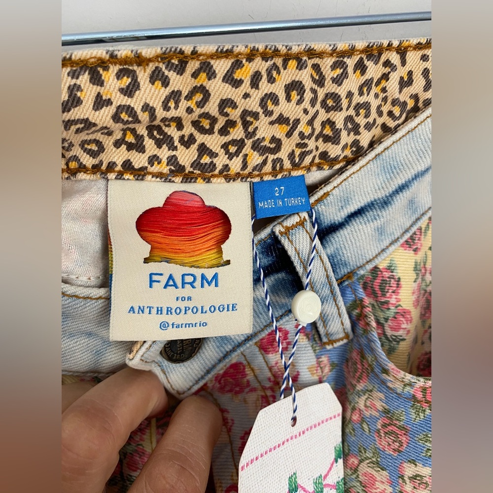 NWT Farm for Anthropologie, Rio Floral Denim Shorts Size 27 - Picture 5 of 7